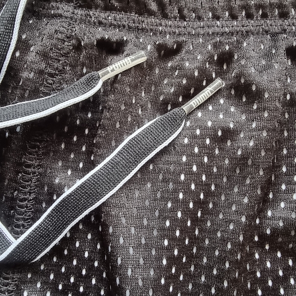 🌟3/$40 Sale!Mix & Match🌟Puma Activewear Shorts - Picture 6 of 6